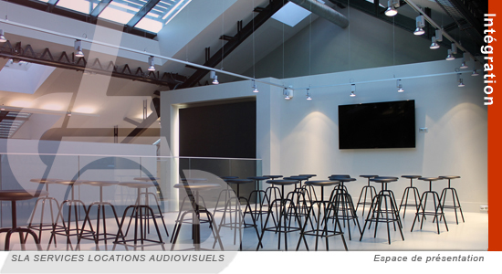 équipement_installation_écran_solutions_conectées_salle_de_réunion