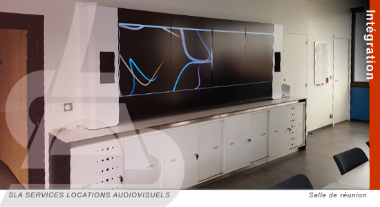 Conception et intégration de solutions de controle de salle